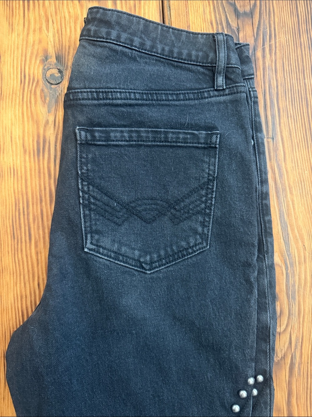 IDYLLWIND black beaded woman’s bootcut jeans